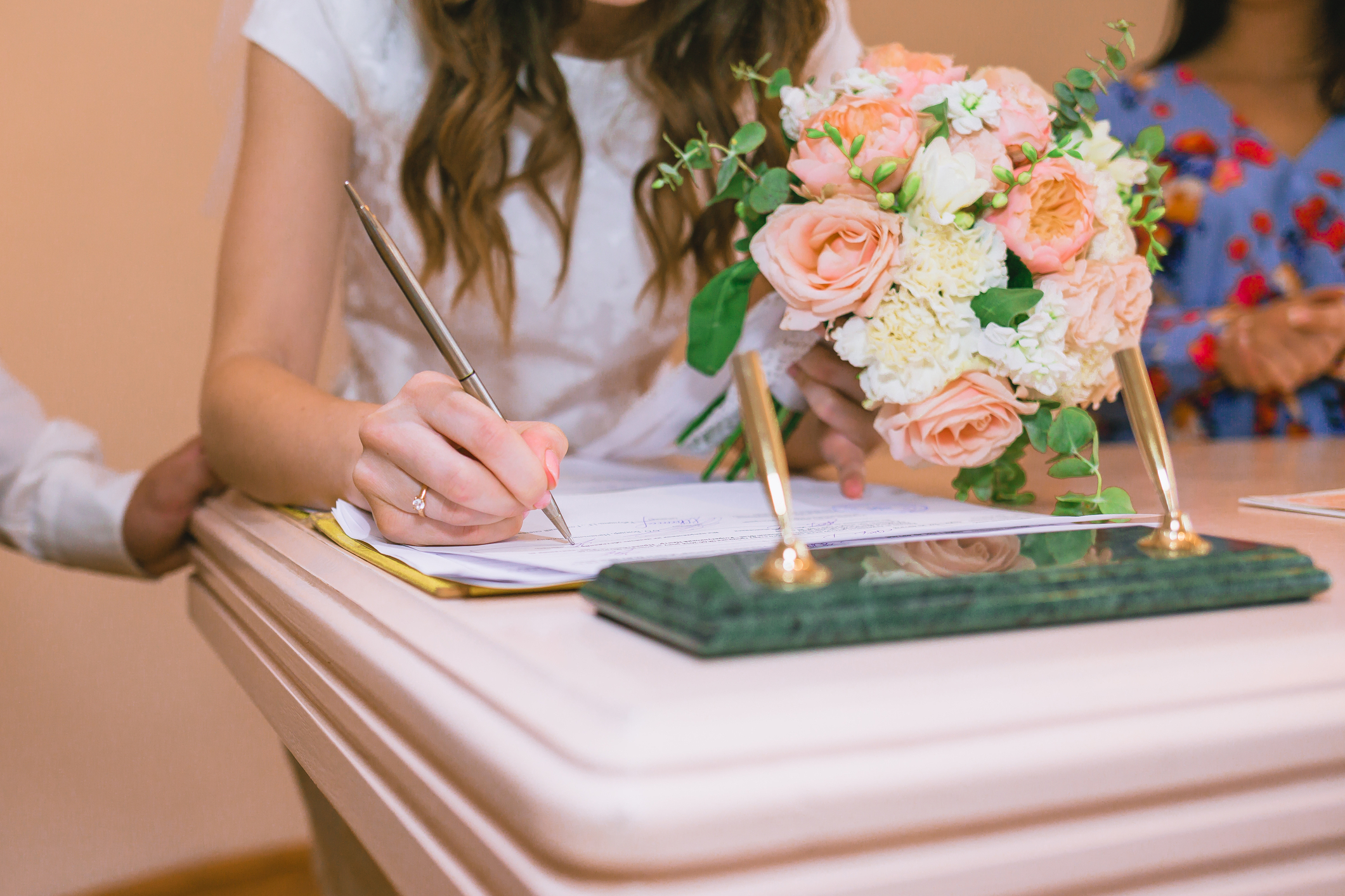 dreamstime_m_142304317